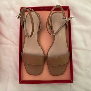 Kelly and Katie Olivina Sandal